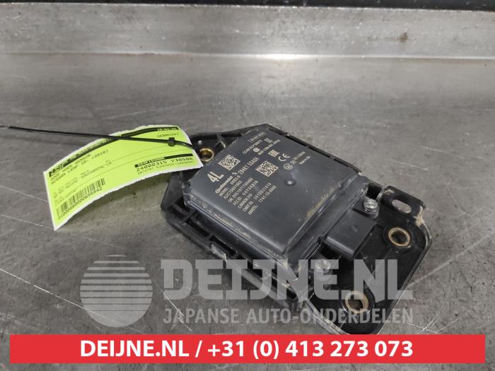 Begagnade Dödvinkelsensor Nissan Leaf (ZE1) 39/40kWh Pris € 100,00 Marginaltabell erbjuds av V.Deijne Jap.Auto-onderdelen BV