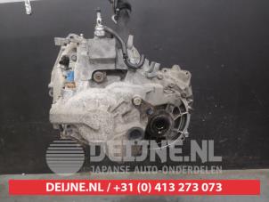 Getriebe van een Nissan Qashqai (J10) 2.0 16V 4x4 2007