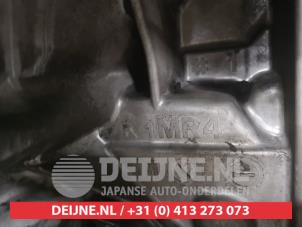 Getriebe van een Nissan Qashqai (J10) 2.0 16V 4x4 2007
