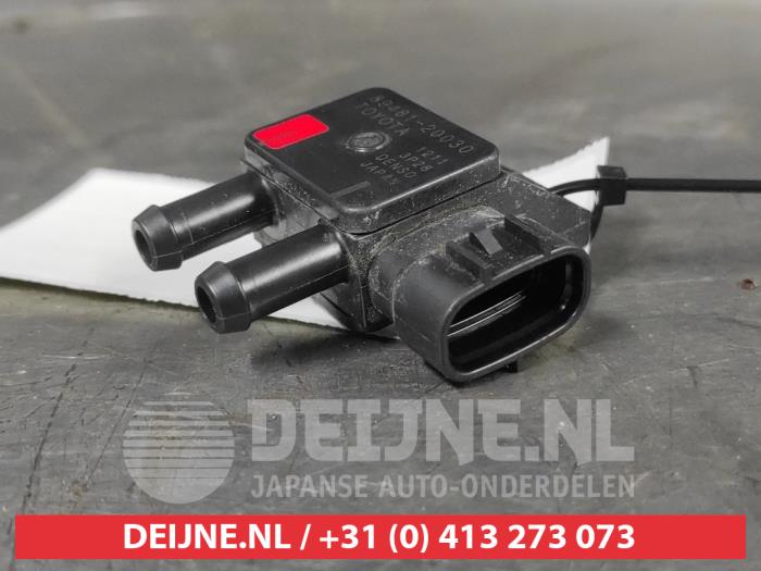 Begagnade Partikelfiltersensor Toyota Avensis Wagon (T27) 2.0 16V D-4D-F Pris € 20,00 Marginaltabell erbjuds av V.Deijne Jap.Auto-onderdelen BV