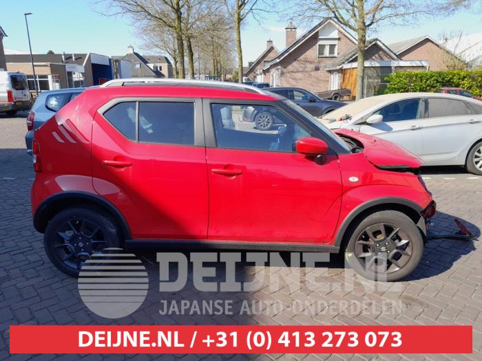 Usados Ventanilla triangular derecha detrás Suzuki Ignis (MF) 1.2 Dual Jet 16V Smart Hybrid Precio € 50,00 Norma de margen ofrecido por V.Deijne Jap.Auto-onderdelen BV