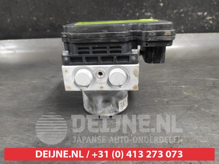 Begagnade ABS-pump Hyundai i30 Wagon (PDEF) 1.0 T-GDI 12V Pris € 150,00 Marginaltabell erbjuds av V.Deijne Jap.Auto-onderdelen BV