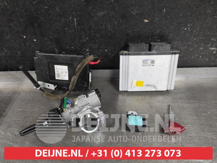 Used Engine management computer Hyundai i30 Wagon (PDEF) 1.0 T-GDI 12V Price € 200,00 Margin scheme offered by V.Deijne Jap.Auto-onderdelen BV