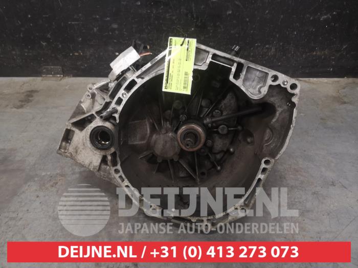 Usagé Boîte de vitesse Nissan Qashqai (J11) 1.2 DIG-T 16V Prix € 350,00 Règlement à la marge proposé par V.Deijne Jap.Auto-onderdelen BV