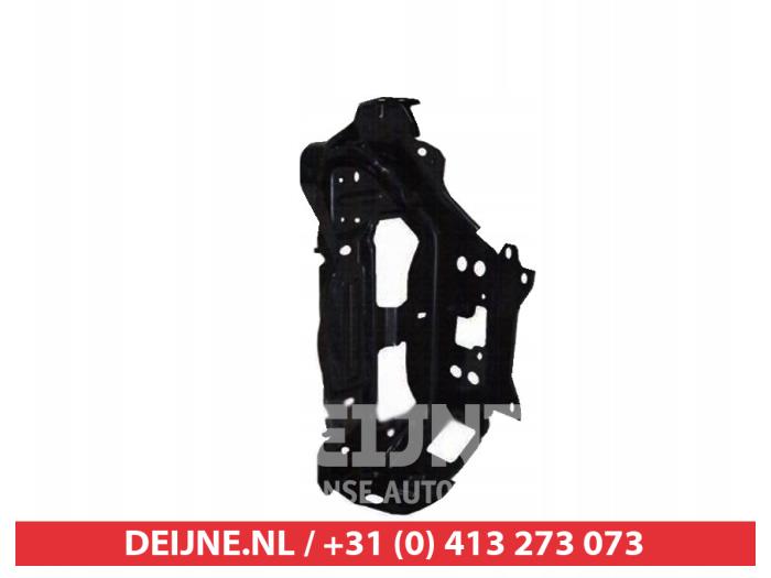 Nowe Panel przedni Toyota Yaris Cena € 30,25 Z VAT oferowane przez V.Deijne Jap.Auto-onderdelen BV