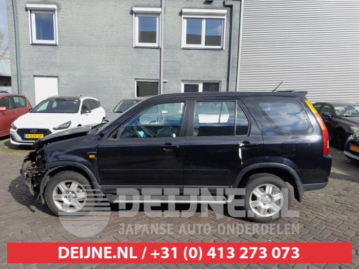 Usados Ventanilla triangular izquierda detrás Honda CR-V (RD5/6/7/8) 2.0i 16V VTEC Precio € 25,00 Norma de margen ofrecido por V.Deijne Jap.Auto-onderdelen BV
