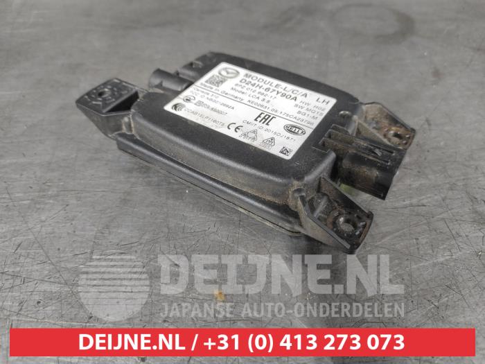 Begagnade Dödvinkelsensor Mazda CX-3 (DJ/DK) 2.0 SkyActiv-G 120 Pris € 100,00 Marginaltabell erbjuds av V.Deijne Jap.Auto-onderdelen BV