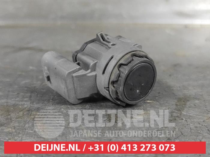 Usados Sensor PDC Mazda CX-30 (DM) 2.0 e-SkyActiv-G 122 16V Precio € 35,00 Norma de margen ofrecido por V.Deijne Jap.Auto-onderdelen BV