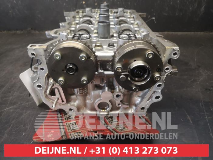 Begagnade Topplock Toyota Yaris III (P13) 1.33 16V Dual VVT-I Pris på förfrågan erbjuds av V.Deijne Jap.Auto-onderdelen BV