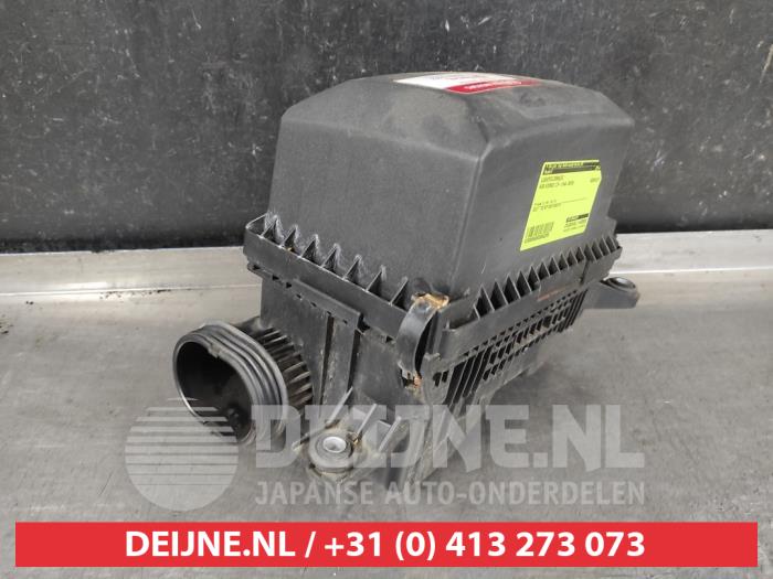 Begagnade Luftfilterhus Kia Stonic (YB) 1.0i T-GDi 12V Pris € 50,00 Marginaltabell erbjuds av V.Deijne Jap.Auto-onderdelen BV