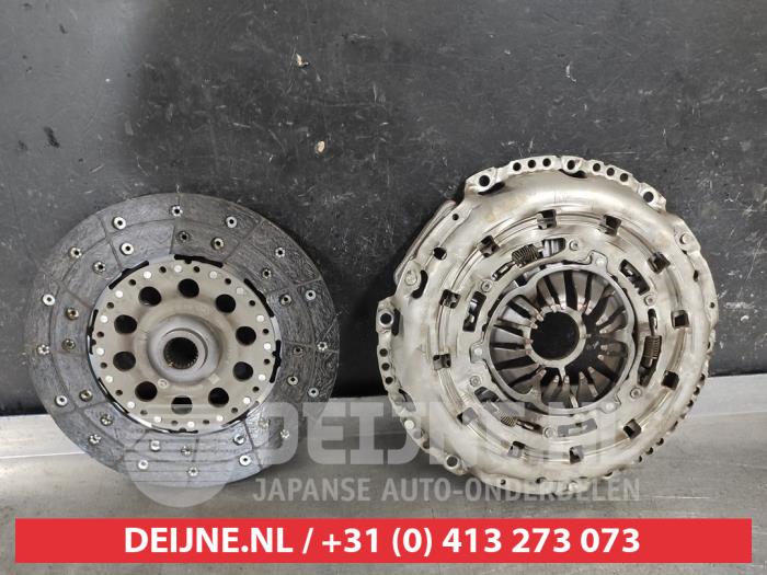 Clutch pressure plate