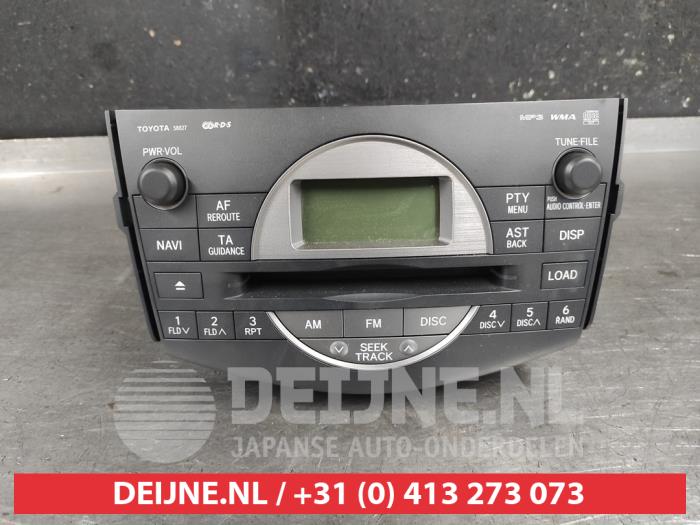 Używane Radio Toyota RAV4 (A3) 2.0 16V VVT-i 4x4 Cena € 70,00 Procedura marży oferowane przez V.Deijne Jap.Auto-onderdelen BV