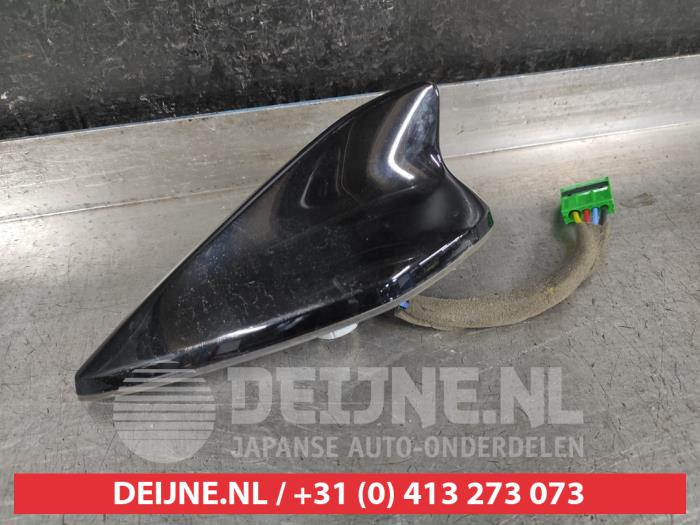 Używane Antena Kia Sportage (NQ5E) 1.6 T-GDi 16V Cena € 50,00 Procedura marży oferowane przez V.Deijne Jap.Auto-onderdelen BV