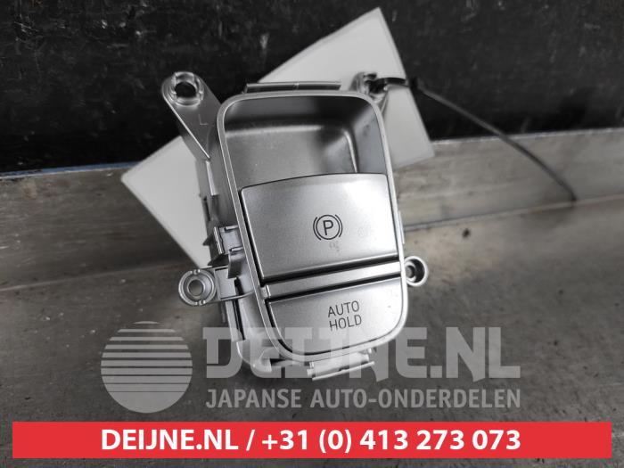 Gebrauchte Handbremse Schalter Hyundai Tucson (NX) 1.6 T-GDI HEV Preis auf Anfrage angeboten von V.Deijne Jap.Auto-onderdelen BV