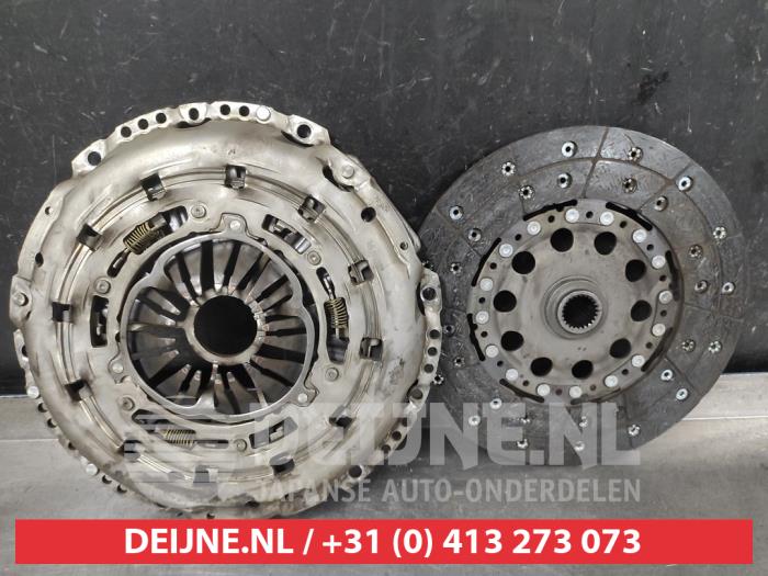 Clutch pressure plate