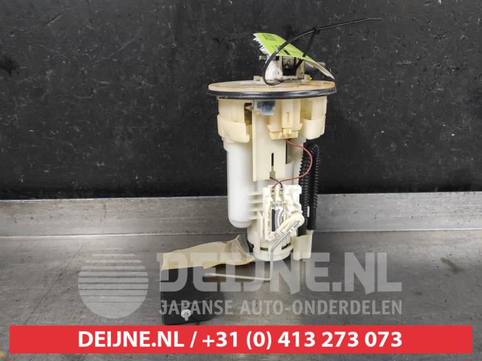 Gebrauchte Kraftstoffpumpe Elektrisch Lexus RX (U3) 400h V6 24V VVT-i 4x4 Preis € 100,00 Margenregelung angeboten von V.Deijne Jap.Auto-onderdelen BV