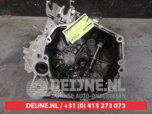 Getriebe van een Suzuki Swift (ZC/ZD) 1.2 Dual Jet 16V 2019
