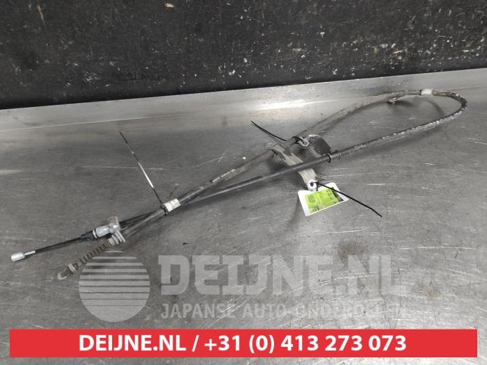 Usagé Câble frein à main Hyundai Bayon 1.0 T-GDI 12V Prix € 35,00 Règlement à la marge proposé par V.Deijne Jap.Auto-onderdelen BV