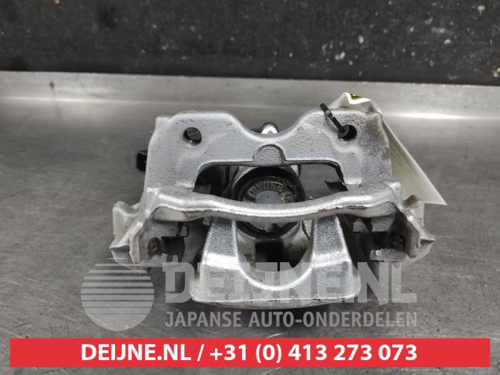 Gebrauchte Bremszange links hinten Toyota Yaris IV (P21/PA1/PH1) 1.5 12V Hybrid 115 Preis € 150,00 Margenregelung angeboten von V.Deijne Jap.Auto-onderdelen BV