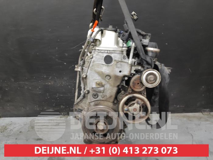 Engine from a Honda Civic (FA/FD) 1.3 Hybrid 2009
