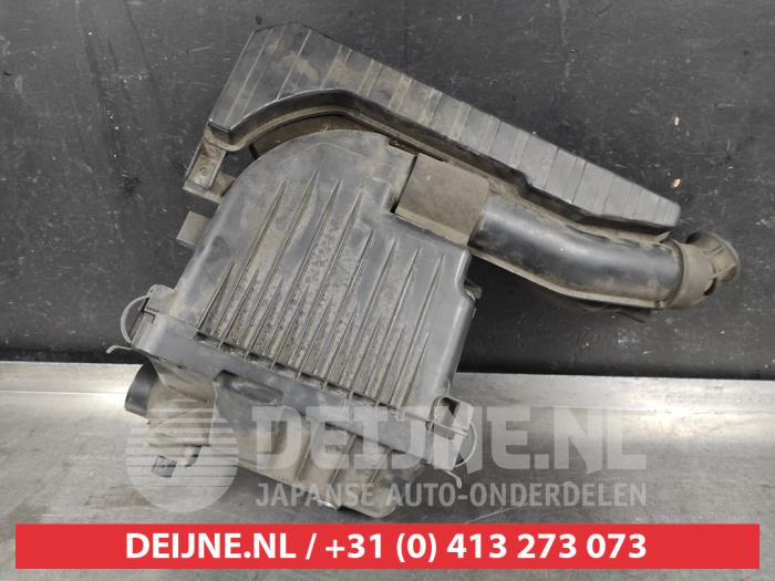 Gebrauchte Luftfiltergehäuse Suzuki Swift (ZA/ZC/ZD) 1.2 16V Preis € 50,00 Margenregelung angeboten von V.Deijne Jap.Auto-onderdelen BV