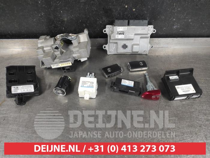 Used Engine management computer Mazda MX-5 RF (ND) 1.5 Skyactiv G-131 16V Price € 175,00 Margin scheme offered by V.Deijne Jap.Auto-onderdelen BV