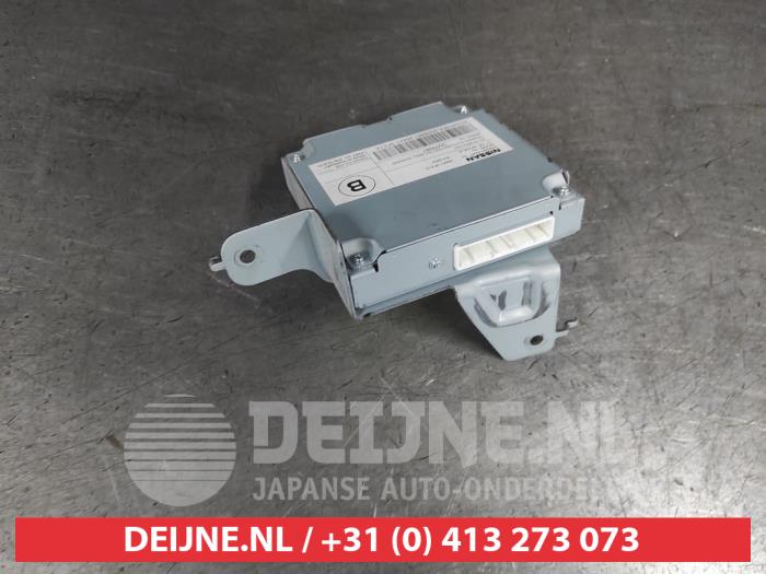 Używane Modul kamery Nissan Micra (K14) 0.9 IG-T 12V Cena € 35,00 Procedura marży oferowane przez V.Deijne Jap.Auto-onderdelen BV
