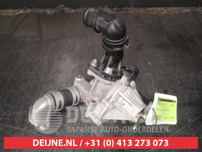 Usagé Pompe à eau Kia Niro II (SG2) 1.6 GDI Hybrid Prix € 121,00 Prix TTC proposé par V.Deijne Jap.Auto-onderdelen BV