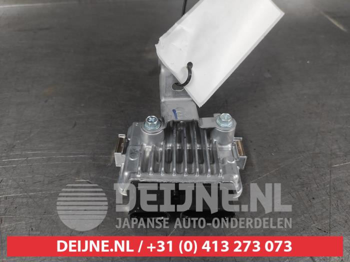 Usados Módulo bomba de combustible Toyota Yaris IV (P21/PA1/PH1) 1.5 12V VVT-i Precio € 20,00 Norma de margen ofrecido por V.Deijne Jap.Auto-onderdelen BV
