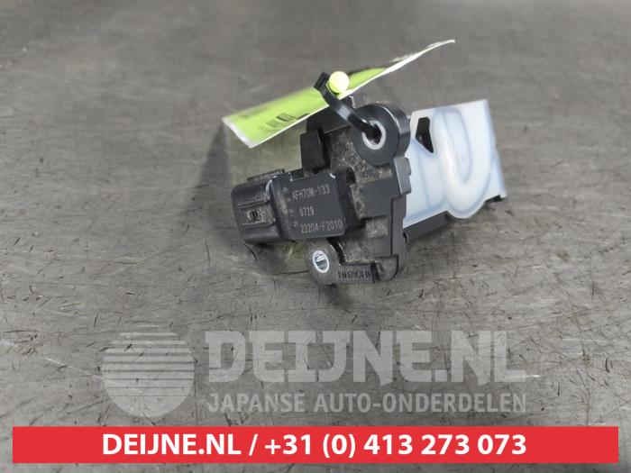 Used Airflow meter Toyota Yaris IV (P21/PA1/PH1) 1.5 12V VVT-i Price € 50,00 Margin scheme offered by V.Deijne Jap.Auto-onderdelen BV