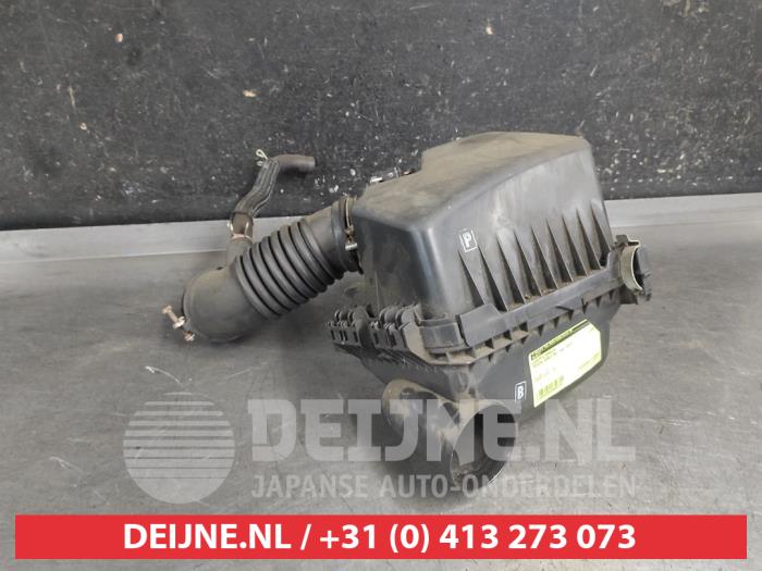 Begagnade Luftfilterhus Toyota Verso 1.8 16V VVT-i Pris € 50,00 Marginaltabell erbjuds av V.Deijne Jap.Auto-onderdelen BV