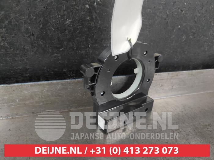 Begagnade Styrvinkelsensor Nissan NP 300 Navara (D23) Pris € 75,00 Marginaltabell erbjuds av V.Deijne Jap.Auto-onderdelen BV