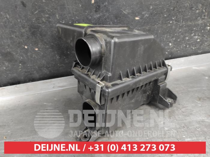 Begagnade Luftfilterhus Mitsubishi Colt (Z2/Z3) 1.1 12V Pris € 50,00 Marginaltabell erbjuds av V.Deijne Jap.Auto-onderdelen BV