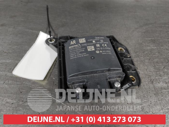 Begagnade Dödvinkelsensor Nissan Qashqai (J11) 1.3 DIG-T 140 16V Pris € 100,00 Marginaltabell erbjuds av V.Deijne Jap.Auto-onderdelen BV