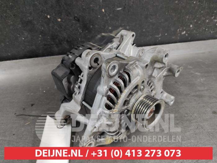 Usagé Dynamo Mazda 3 Sport (BP) 2.0 SkyActiv-G 122 Mild Hybrid 16V Prix € 250,00 Règlement à la marge proposé par V.Deijne Jap.Auto-onderdelen BV