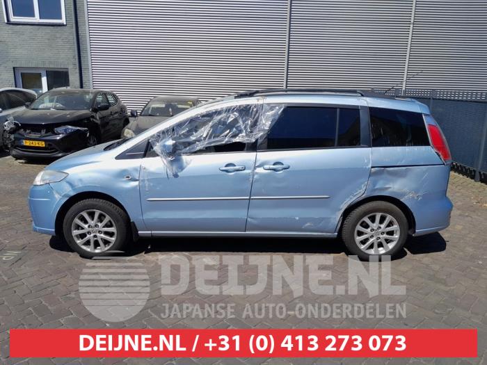 Usados Ventanilla triangular izquierda detrás Mazda 5 (CR19) 2.0i 16V Precio € 35,00 Norma de margen ofrecido por V.Deijne Jap.Auto-onderdelen BV