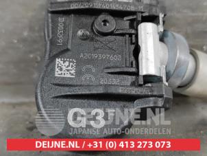 Däcktryckssensor från en Mazda 3 Sport (BP) 2.0 SkyActiv-G 122 Mild Hybrid 16V 2019