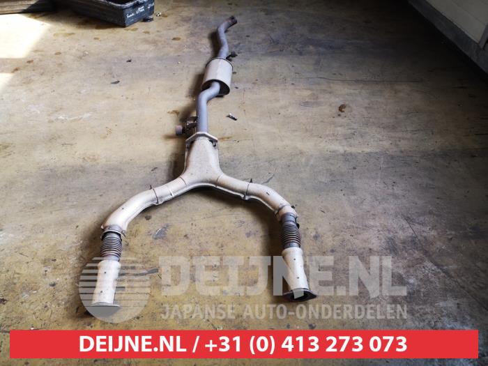 Gebrauchte Auspuff Mitteldämpfer Infiniti FX (S50) 45 4.5i 32V VVT AWD Preis € 100,00 Margenregelung angeboten von V.Deijne Jap.Auto-onderdelen BV