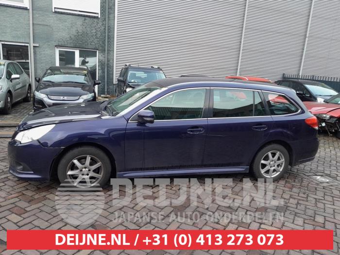 Usados Ventanilla triangular izquierda detrás Subaru Legacy Wagon (BR) 2.0 16V Precio € 35,00 Norma de margen ofrecido por V.Deijne Jap.Auto-onderdelen BV