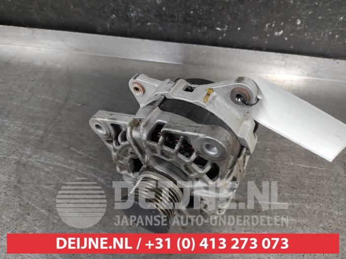 Używane Pradnica Nissan Qashqai (J11) 1.2 DIG-T 16V Cena € 45,00 Procedura marży oferowane przez V.Deijne Jap.Auto-onderdelen BV