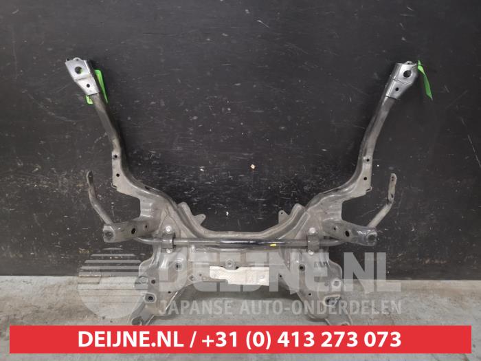 Usagé Faux châssis Toyota Yaris IV (P21/PA1/PH1) 1.5 12V Hybrid 115 Prix € 350,00 Règlement à la marge proposé par V.Deijne Jap.Auto-onderdelen BV