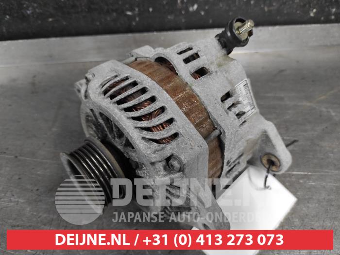Begagnade Dynamo Subaru Outback (BP) 2.5 16V Pris på förfrågan erbjuds av V.Deijne Jap.Auto-onderdelen BV