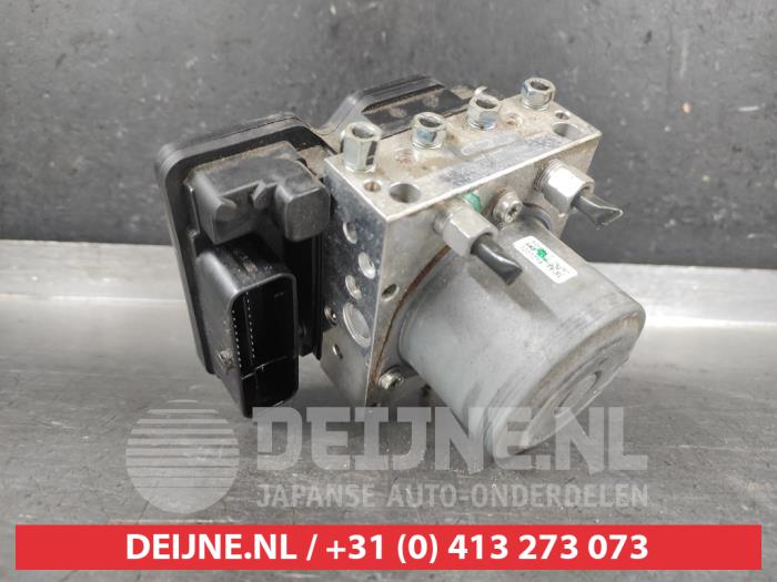 Gebrauchte ABS Pumpe Nissan Leaf (ZE1) e+ 59/62kWh Preis € 100,00 Margenregelung angeboten von V.Deijne Jap.Auto-onderdelen BV