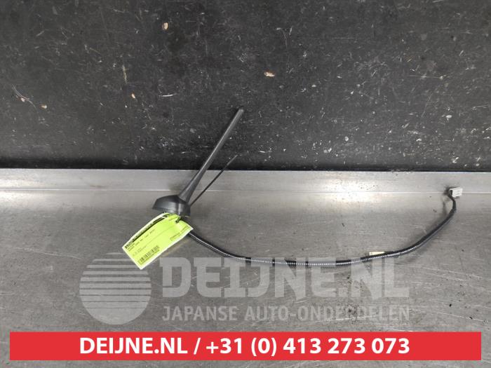 Używane Antena Honda Jazz (GE6/GE8/GG/GP) 1.3 VTEC 16V Hybrid Cena € 25,00 Procedura marży oferowane przez V.Deijne Jap.Auto-onderdelen BV