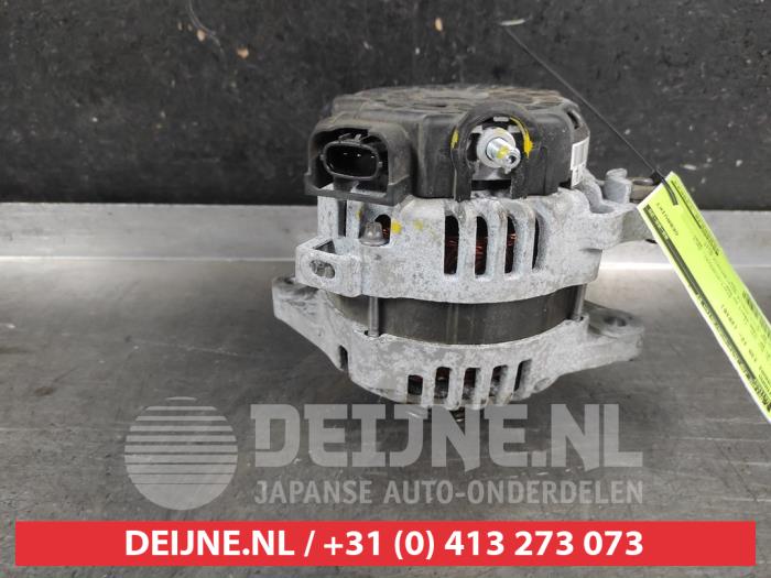 Begagnade Dynamo Hyundai i30 (GDHB5) 1.4 16V Pris € 100,00 Marginaltabell erbjuds av V.Deijne Jap.Auto-onderdelen BV