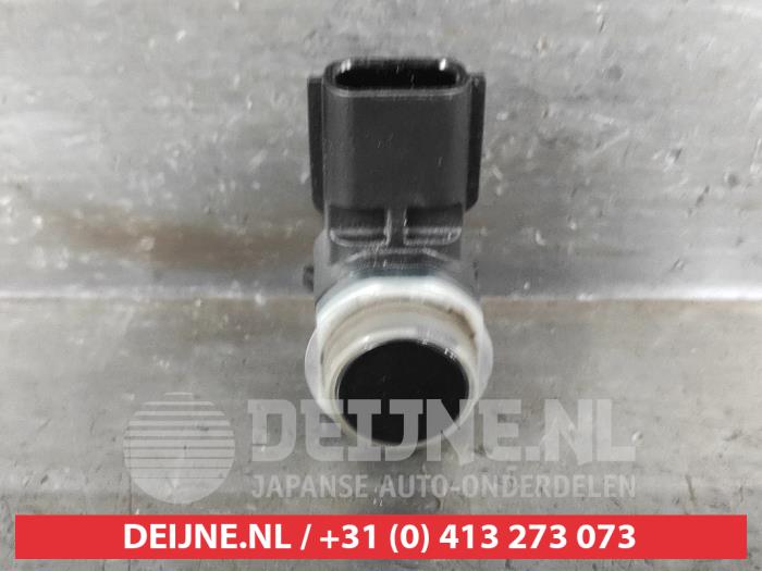 Usados Sensor PDC Nissan Leaf (ZE1) 39/40kWh Precio € 35,00 Norma de margen ofrecido por V.Deijne Jap.Auto-onderdelen BV