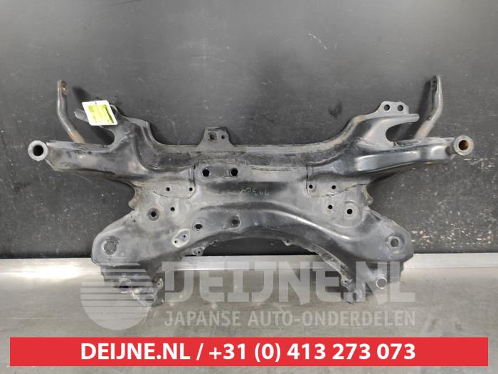 Used Subframe Toyota Prius Plus (ZVW4) 1.8 Hybrid 16V Price on request offered by V.Deijne Jap.Auto-onderdelen BV