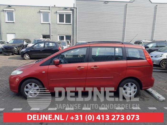 Usados Ventanilla triangular izquierda delante Mazda 5 (CR19) 1.8i 16V Precio € 35,00 Norma de margen ofrecido por V.Deijne Jap.Auto-onderdelen BV