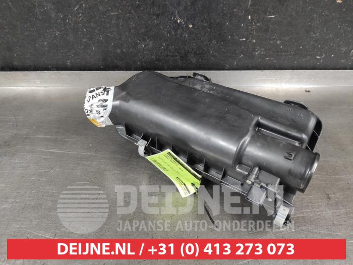Gebrauchte Luftfiltergehäuse Suzuki Swift (ZC/ZD) 1.2 Dual Jet 16V Preis € 75,00 Margenregelung angeboten von V.Deijne Jap.Auto-onderdelen BV