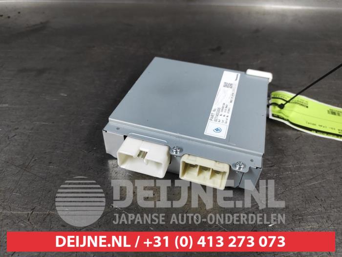 Używane DC/CD konwertor Subaru Forester (SJ) 2.0 16V X Cena na żądanie oferowane przez V.Deijne Jap.Auto-onderdelen BV